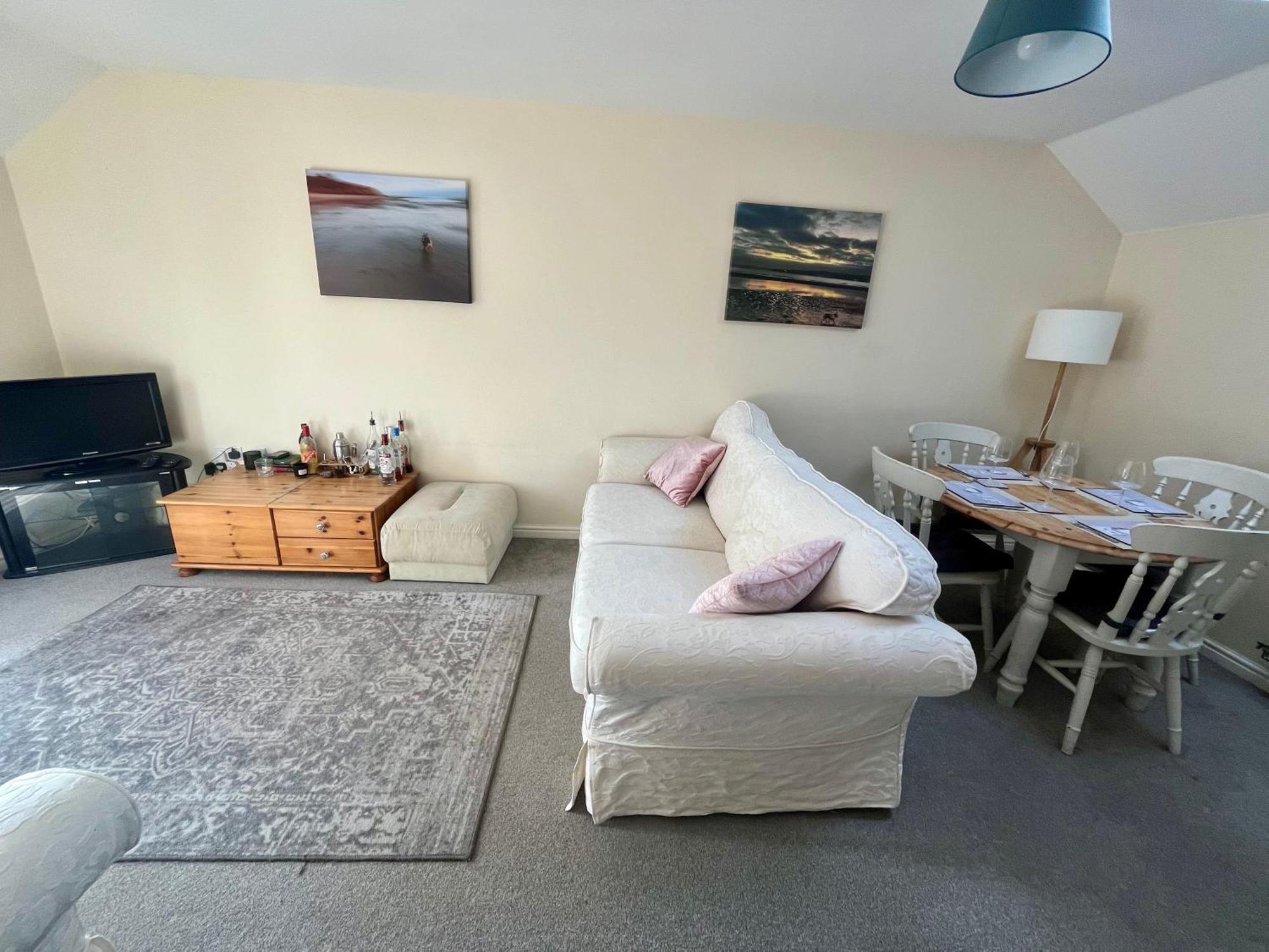 Villa Entire Two Bed Coach House Super King Beds Turn Into Singles à Exeter Extérieur photo